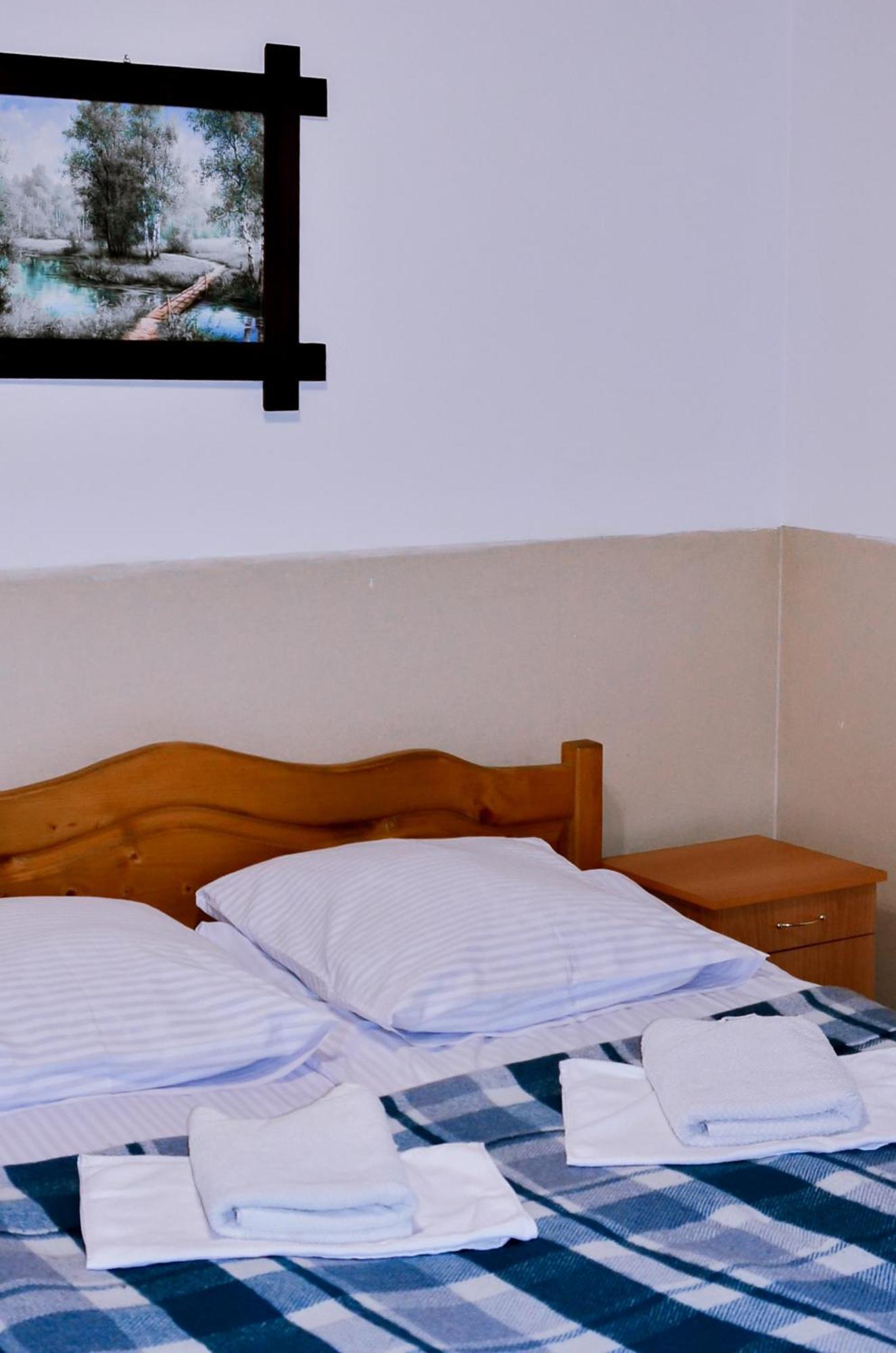 Guest House Mandrivnyi Rooms&Apartments Jassinja Exterior foto